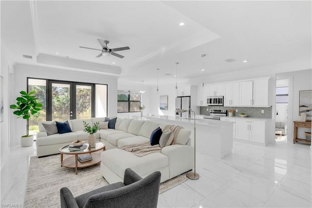 2844 37th AVE NE, Naples, FL 34120