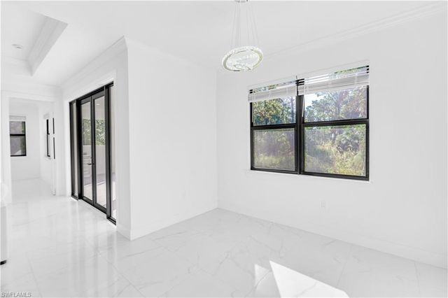 2844 37th AVE NE, Naples, FL 34120