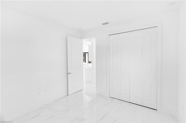 2844 37th AVE NE, Naples, FL 34120