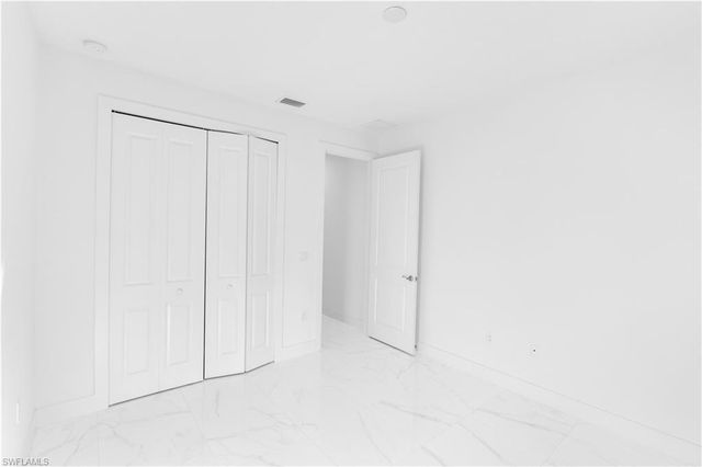 2844 37th AVE NE, Naples, FL 34120