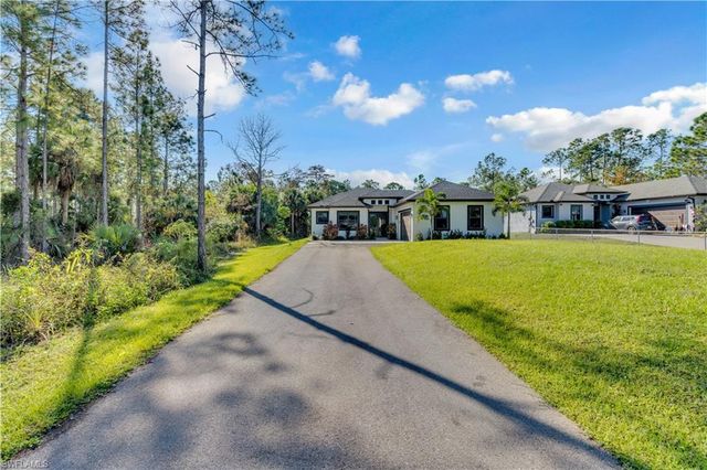 2844 37th AVE NE, Naples, FL 34120