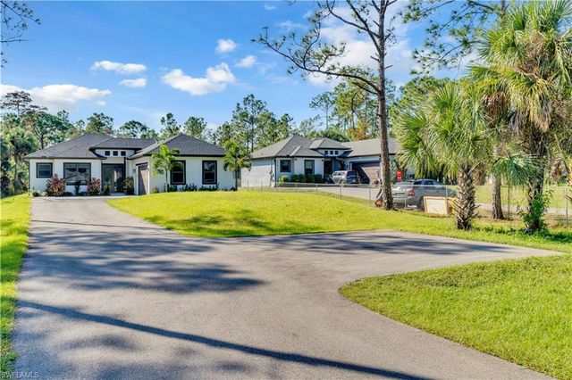 2844 37th AVE NE, Naples, FL 34120