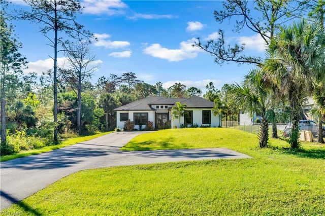 2844 37th AVE NE, Naples, FL 34120