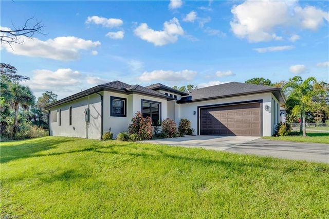 2844 37th AVE NE, Naples, FL 34120