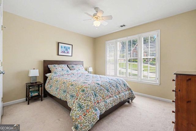 255 Amberbrook Circle, Grayson, GA 30017