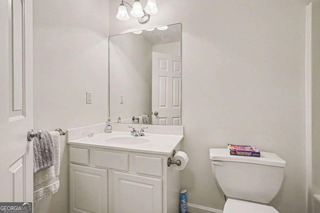 255 Amberbrook Circle, Grayson, GA 30017