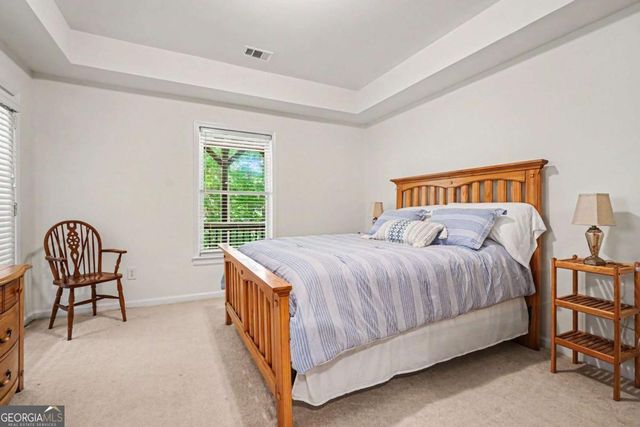 255 Amberbrook Circle, Grayson, GA 30017