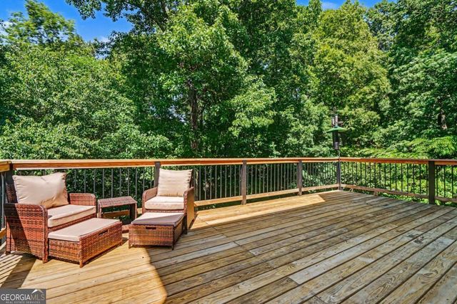 255 Amberbrook Circle, Grayson, GA 30017