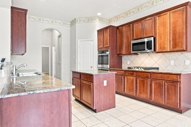 1406 Lennox Way, Mansfield, TX 76063