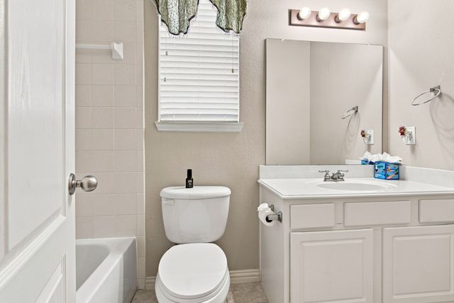 1406 Lennox Way, Mansfield, TX 76063