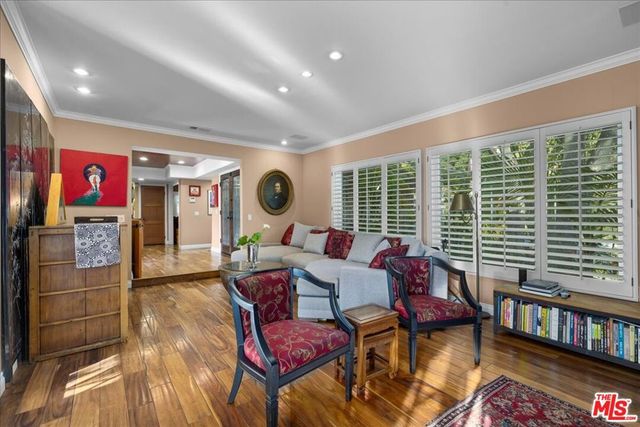 2973 Hutton Drive, Beverly Hills, CA 90210