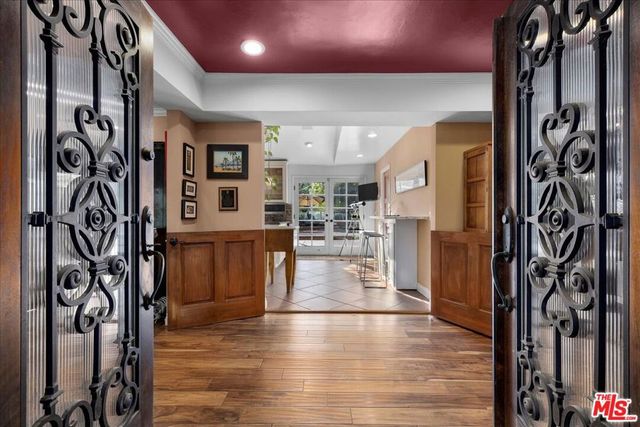 2973 Hutton Drive, Beverly Hills, CA 90210