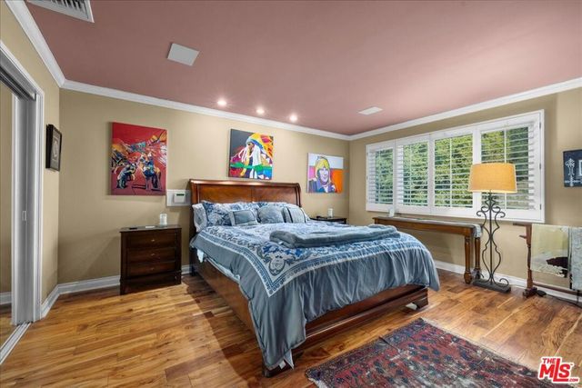 2973 Hutton Drive, Beverly Hills, CA 90210