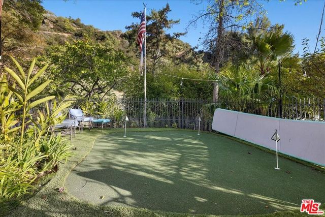 2973 Hutton Drive, Beverly Hills, CA 90210