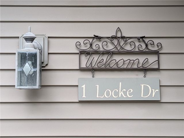 1 Locke Drive, Pittsford, NY 14534