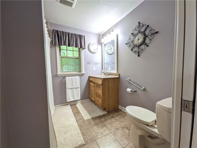 1 Locke Drive, Pittsford, NY 14534