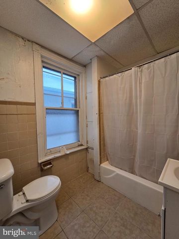 1024 N 11TH ST, Reading, PA 19604