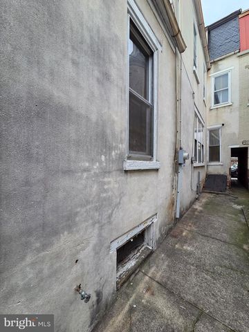 1024 N 11TH ST, Reading, PA 19604