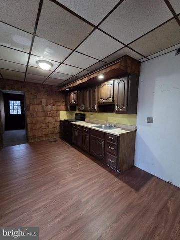 1024 N 11TH ST, Reading, PA 19604