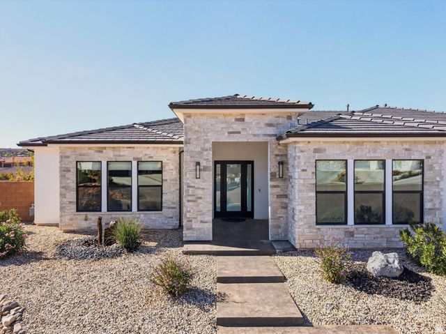 2013 N SOMERSET CIR, Washington, UT 84780