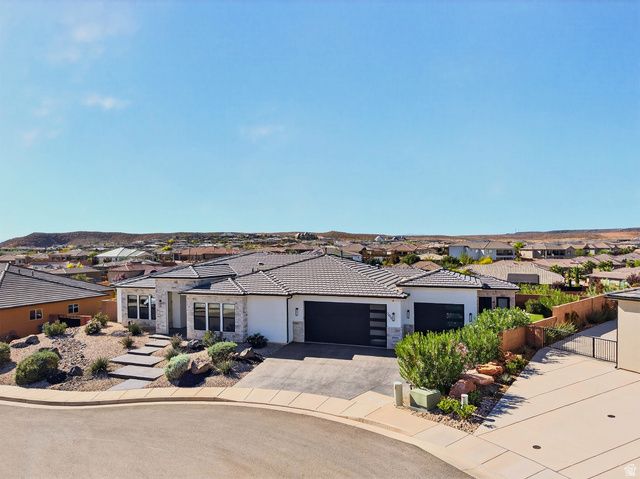 2013 N SOMERSET CIR, Washington, UT 84780