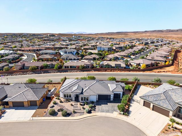 2013 N SOMERSET CIR, Washington, UT 84780