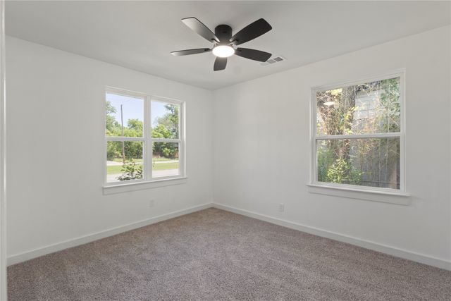 10325 Maylee Boulevard, Dallas, TX 75228