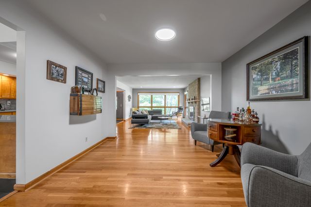 1894 Parkers Mill Road, Lexington, KY 40504