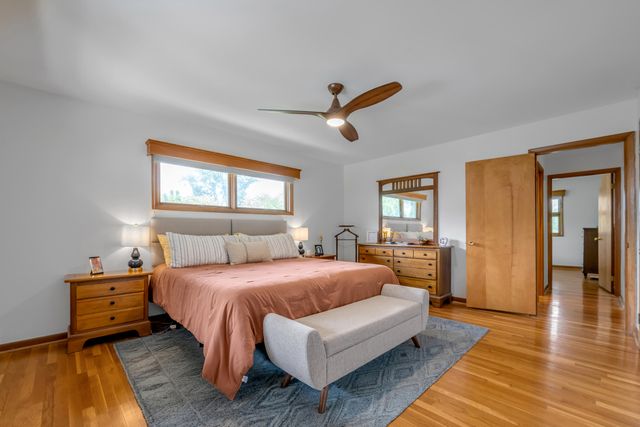 1894 Parkers Mill Road, Lexington, KY 40504