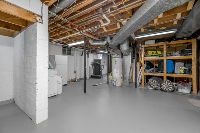 1894 Parkers Mill Road, Lexington, KY 40504