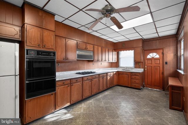 728 LATONA ST, Philadelphia, PA 19147