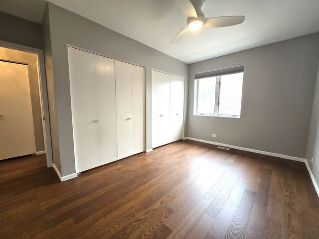 1111 S Waukegan Road S 14, Lake Forest, IL 60045