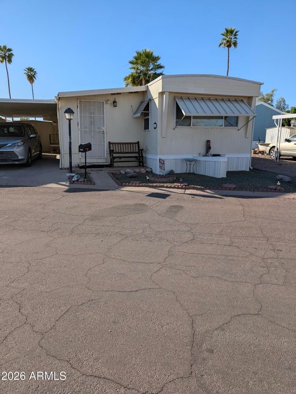 701 S DOBSON Road 422, Mesa, AZ 85202 — exterior