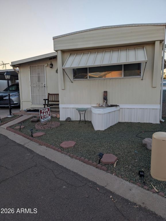 701 S DOBSON Road 422, Mesa, AZ 85202 — photo 2