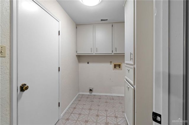 2908 Swallow Avenue, Mcallen, TX 78504