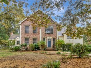 4 Stanley Rd, Norton, MA 02766