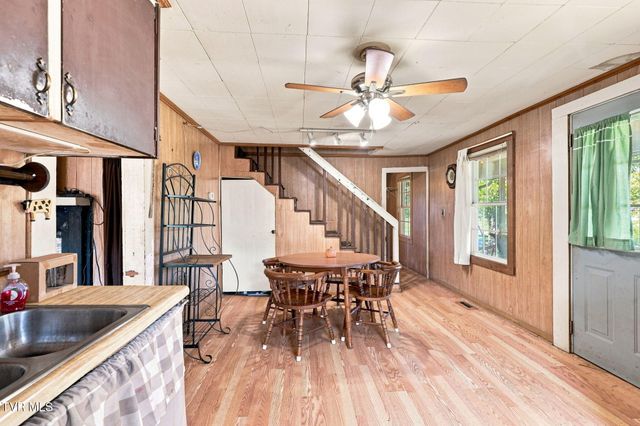 1786 Goshen Valley Road, Church Hill, TN 37642