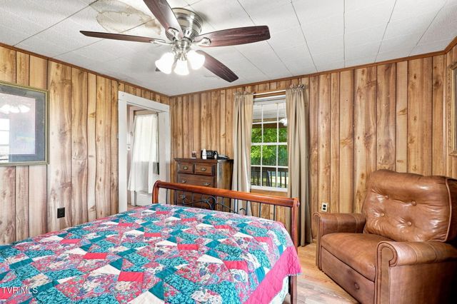 1786 Goshen Valley Road, Church Hill, TN 37642