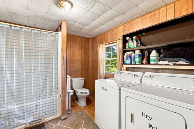 1786 Goshen Valley Road, Church Hill, TN 37642