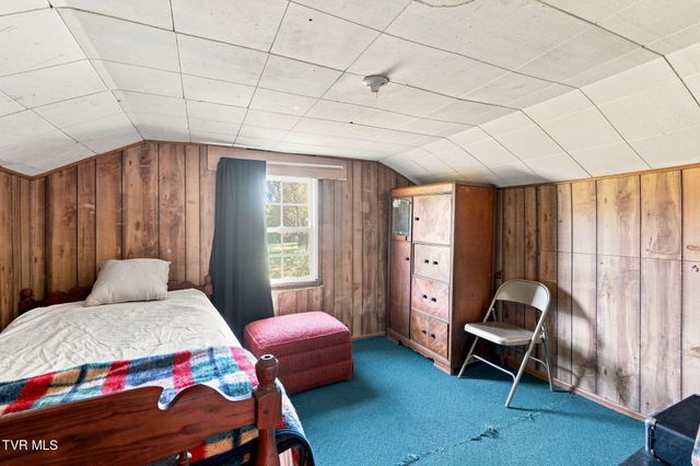 1786 Goshen Valley Road, Church Hill, TN 37642