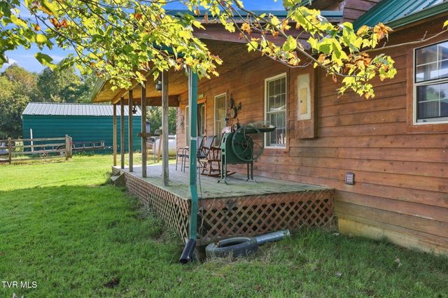 1786 Goshen Valley Road, Church Hill, TN 37642