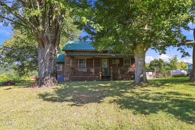 1786 Goshen Valley Road, Church Hill, TN 37642