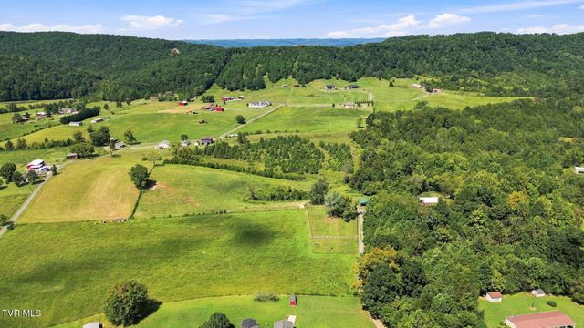 1786 Goshen Valley Road, Church Hill, TN 37642