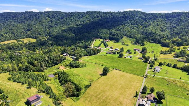 1786 Goshen Valley Road, Church Hill, TN 37642