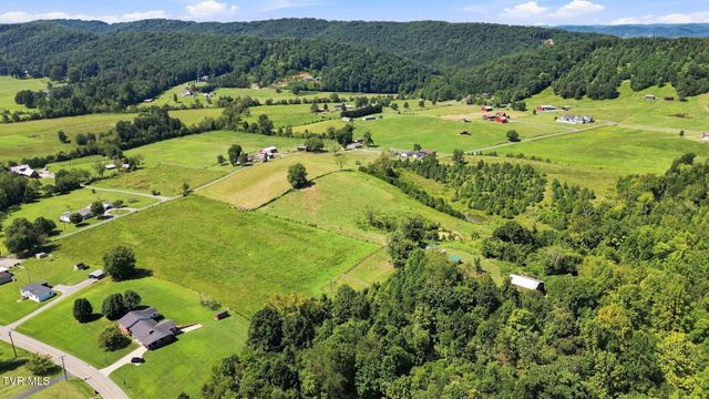 1786 Goshen Valley Road, Church Hill, TN 37642