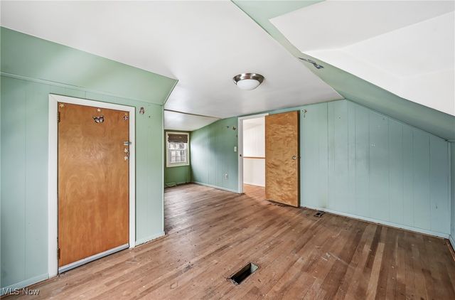 91 Hamilton Avenue, Youngstown, OH 44514