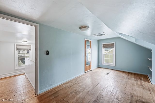 91 Hamilton Avenue, Youngstown, OH 44514