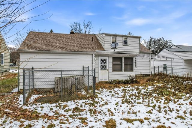 91 Hamilton Avenue, Youngstown, OH 44514