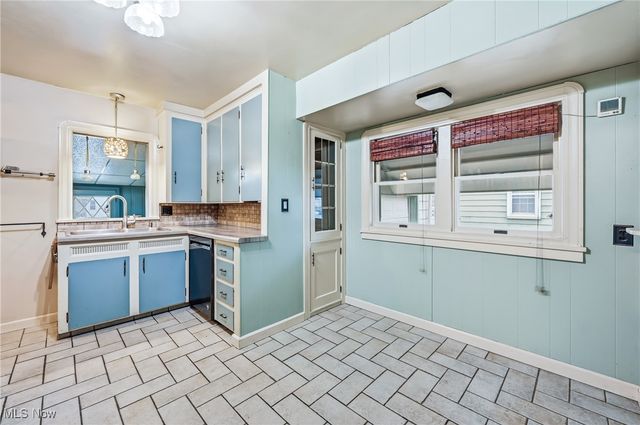 91 Hamilton Avenue, Youngstown, OH 44514