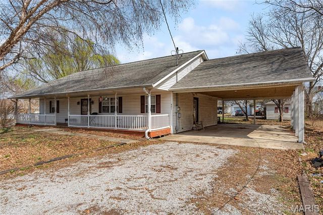 401 S Park Street, Marissa, IL 62257